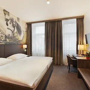 https://lucia.vienna-besthotels.com