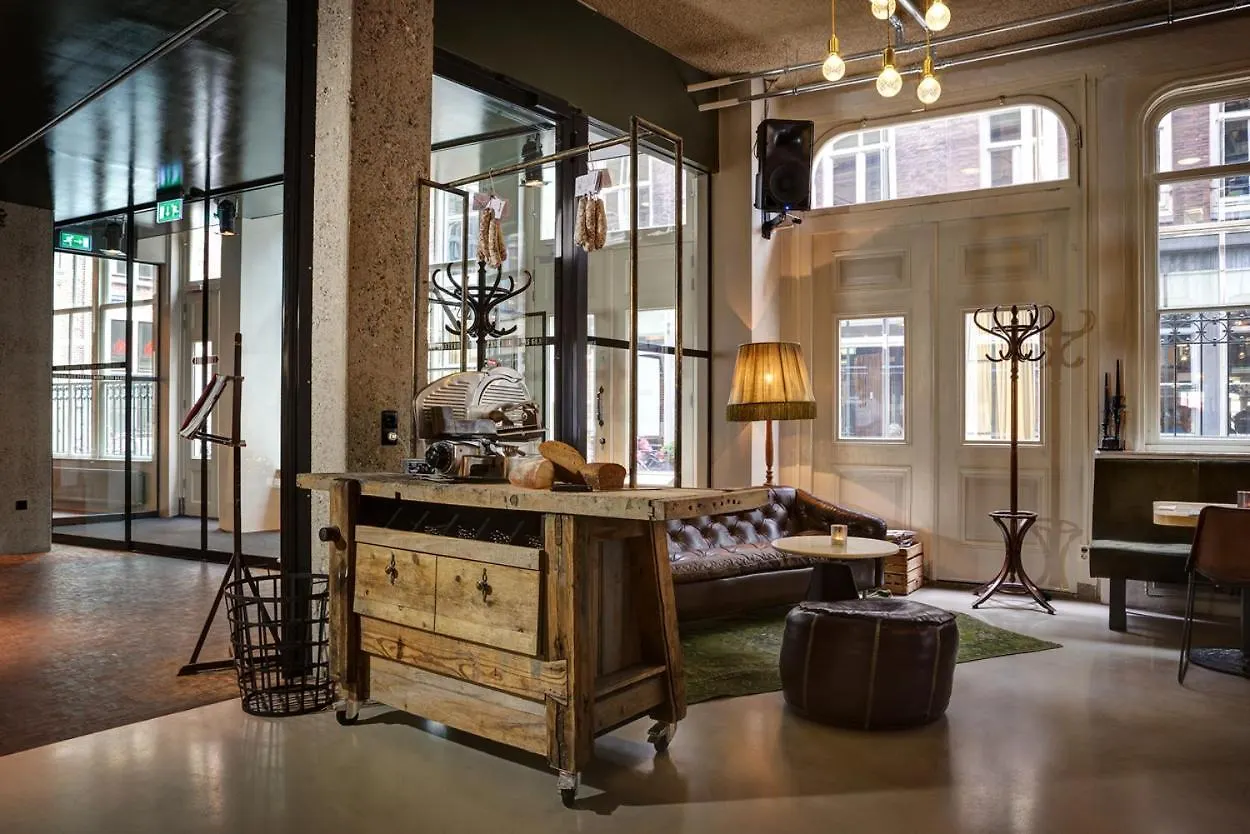 Hotel V Nesplein Amsterdam 4*,  Holandia
