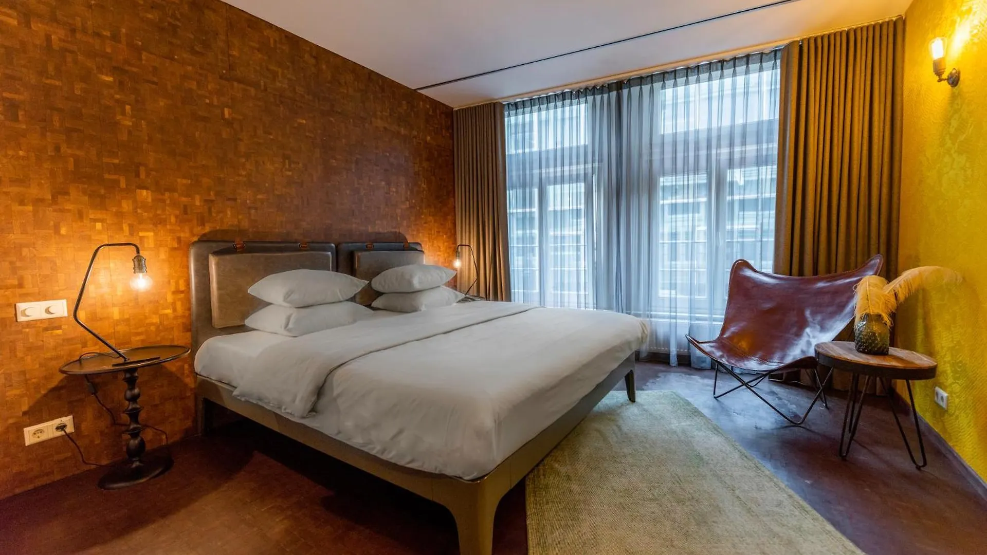 Hotel V Nesplein Amsterdam